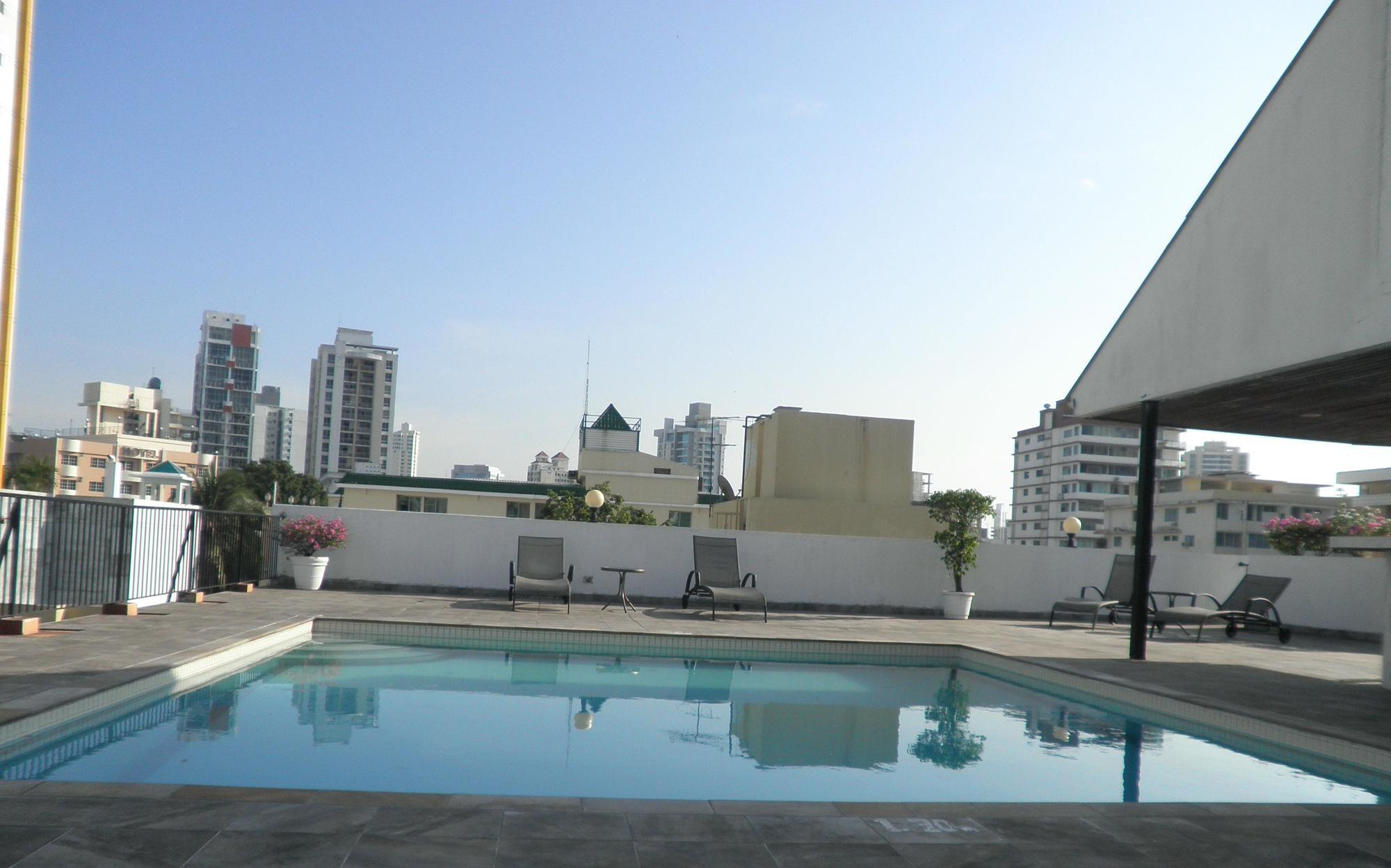 Hotel Suites Ambassador Panama Stadt Exterior foto